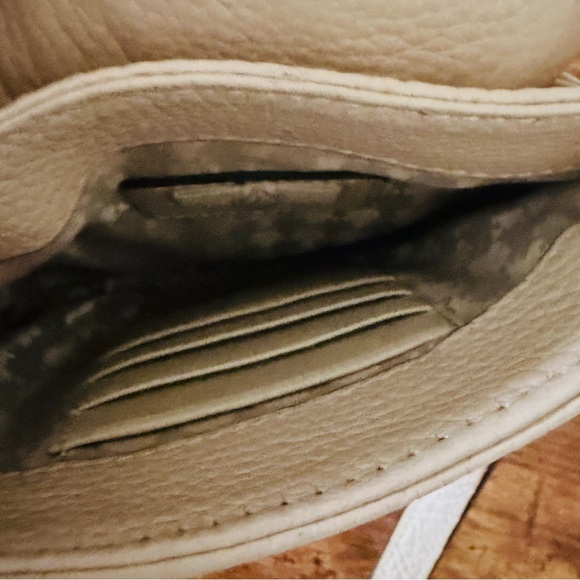 Karl Lagerfeld Agyness Paris Leather Blush Crossbody Bag in Shell - Picture 9 of 10